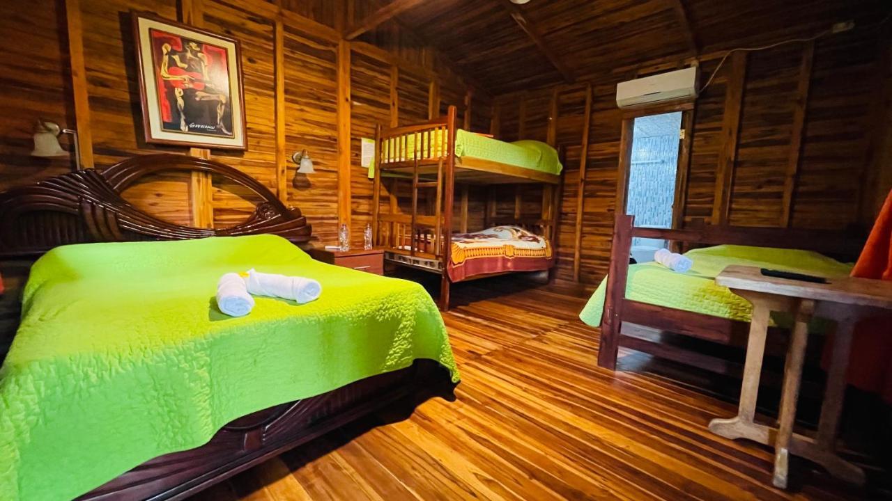 Hosteria Kasadasa Санто-Доминго-де-лос-Колорадос Экстерьер фото
