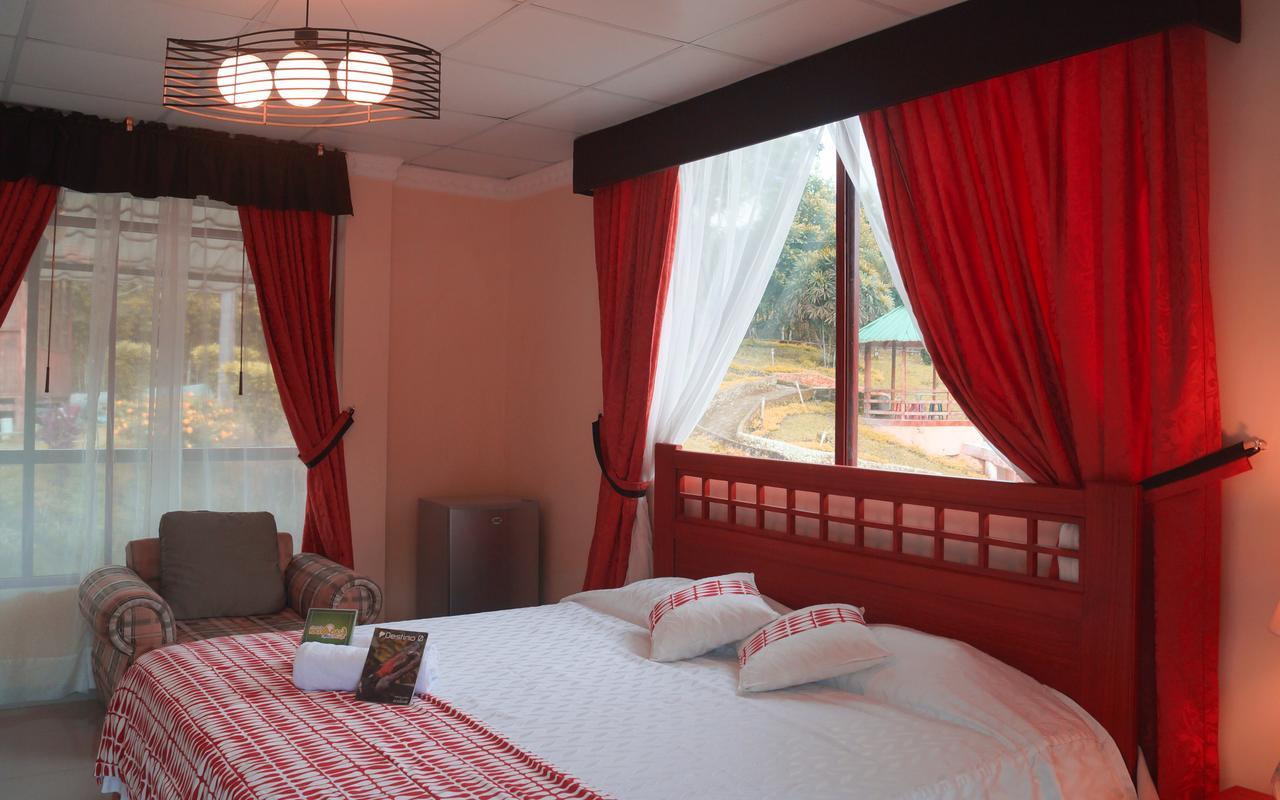 Hosteria Kasadasa Санто-Доминго-де-лос-Колорадос Экстерьер фото