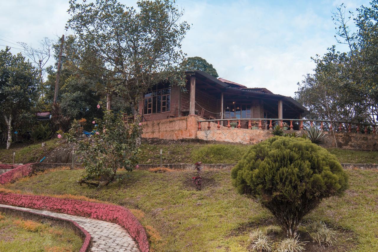 Hosteria Kasadasa Санто-Доминго-де-лос-Колорадос Экстерьер фото