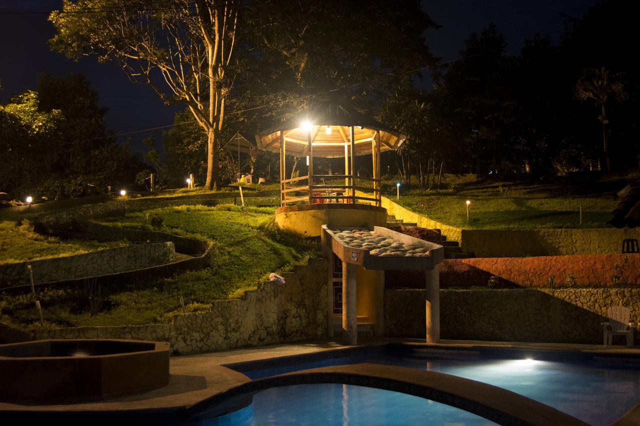 Hosteria Kasadasa Санто-Доминго-де-лос-Колорадос Экстерьер фото